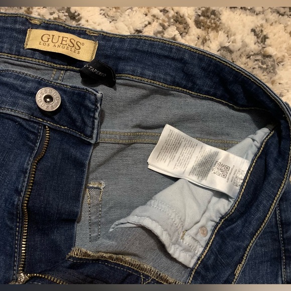 Men’s Guess jeans - Picture 2 of 3